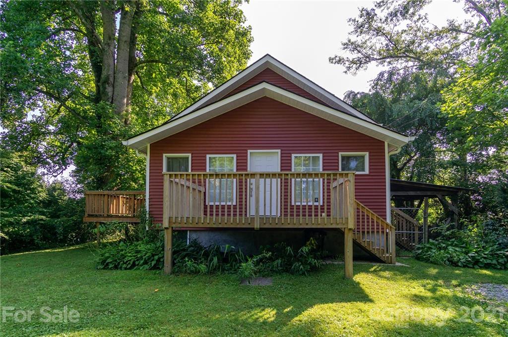 285 Old County Home Road Brevard, NC 28712 - Photo 4 of 35 Gallery Image 4
