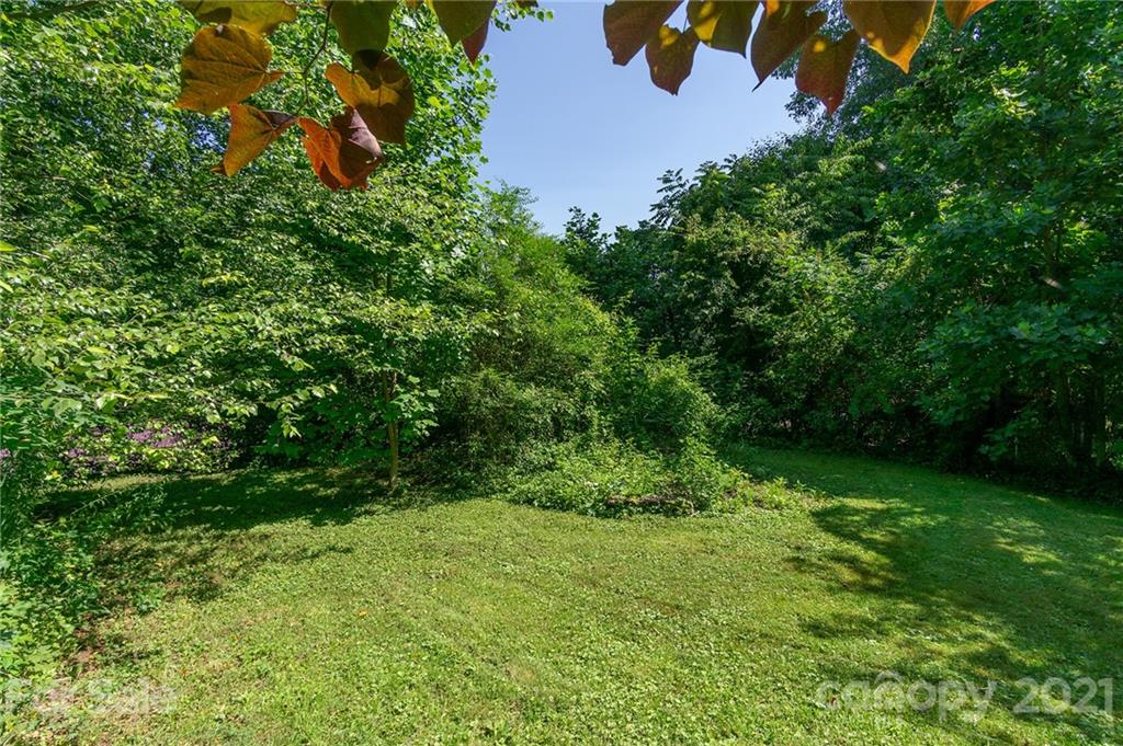 285 Old County Home Road Brevard, NC 28712 - Photo 33 of 35 Gallery Image 33
