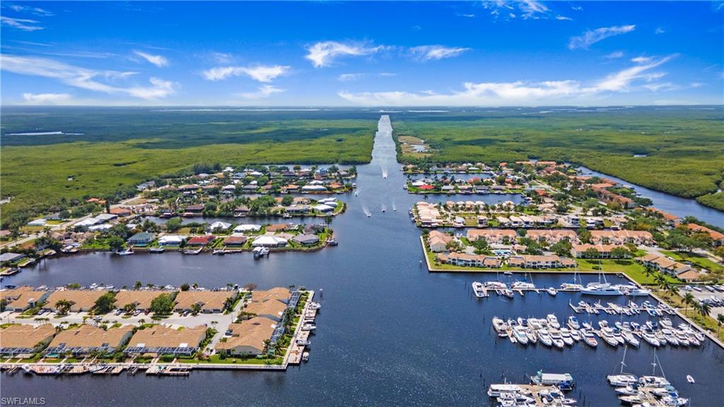 162 Windward Cay Naples, FL 34114 - Photo 20 of 35 Gulf Access