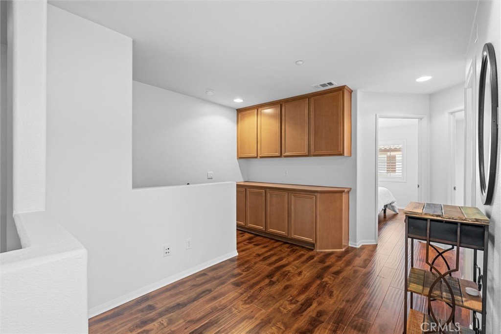 40042 Cape Cod Lane Temecula, CA 92591 - Photo 16 of 49 Upstairs Hallway
