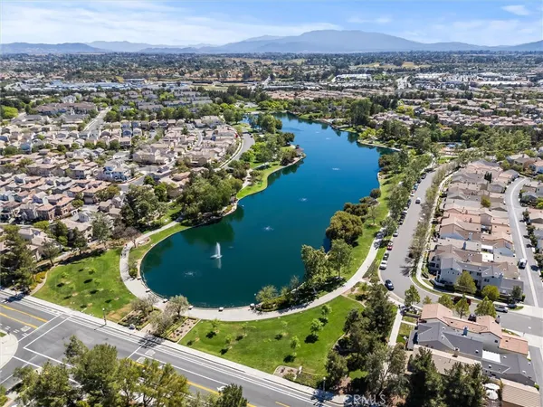 $599,990 | 40042 Cape Cod Lane, Temecula, CA 92591