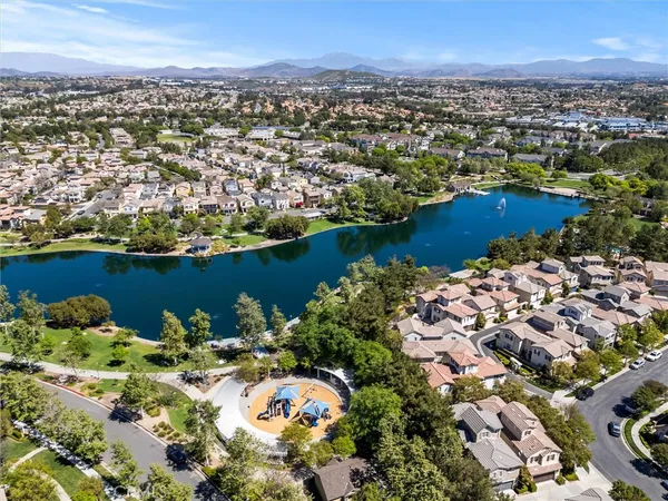 $599,990 | 40042 Cape Cod Lane, Temecula, CA 92591