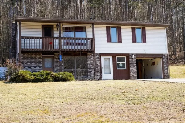 $180,000 | 238 Victoria Way, Leechburg, PA 15656