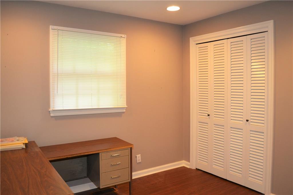 5905 Andover Road Indianapolis, IN 46220 - Photo 17 of 22
