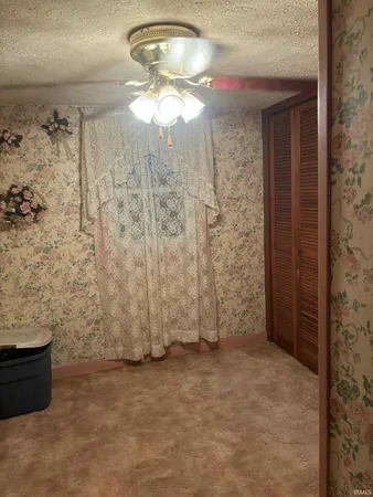 $259,999 | 2462 Dixie Highway, Bedford, IN 47421