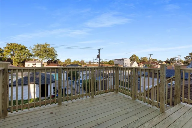 $1,700 | 1335 Marengo Avenue, Unit 2, Forest Park, IL 60130