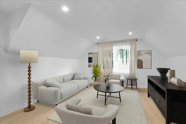 $1,700 | 1335 Marengo Avenue, Unit 2, Forest Park, IL 60130