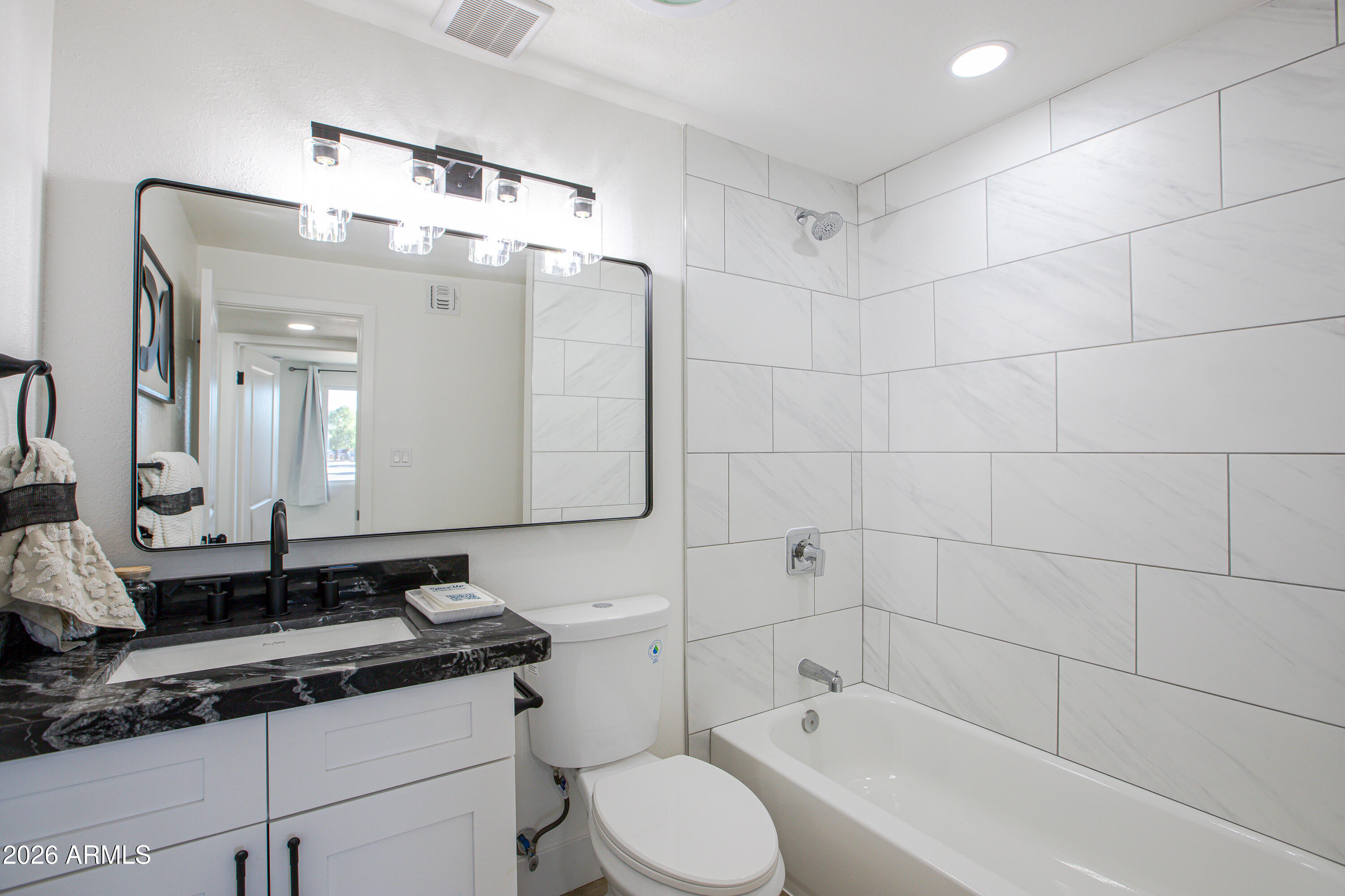 3451 East Thunderbird Road Phoenix, AZ 85032 - Photo 23 of 28 23