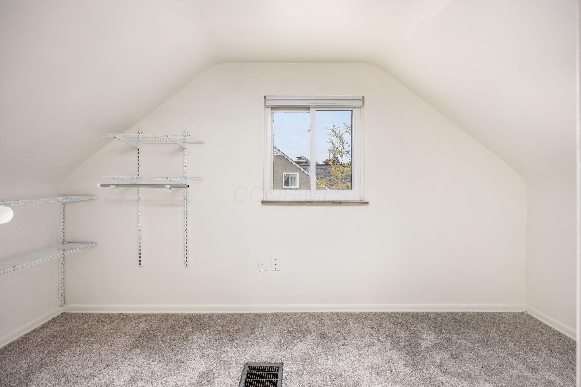 580 Enfield Road Columbus, OH 43209 - Photo 24 of 30 020_ Rd Columbus OH 43209 USA