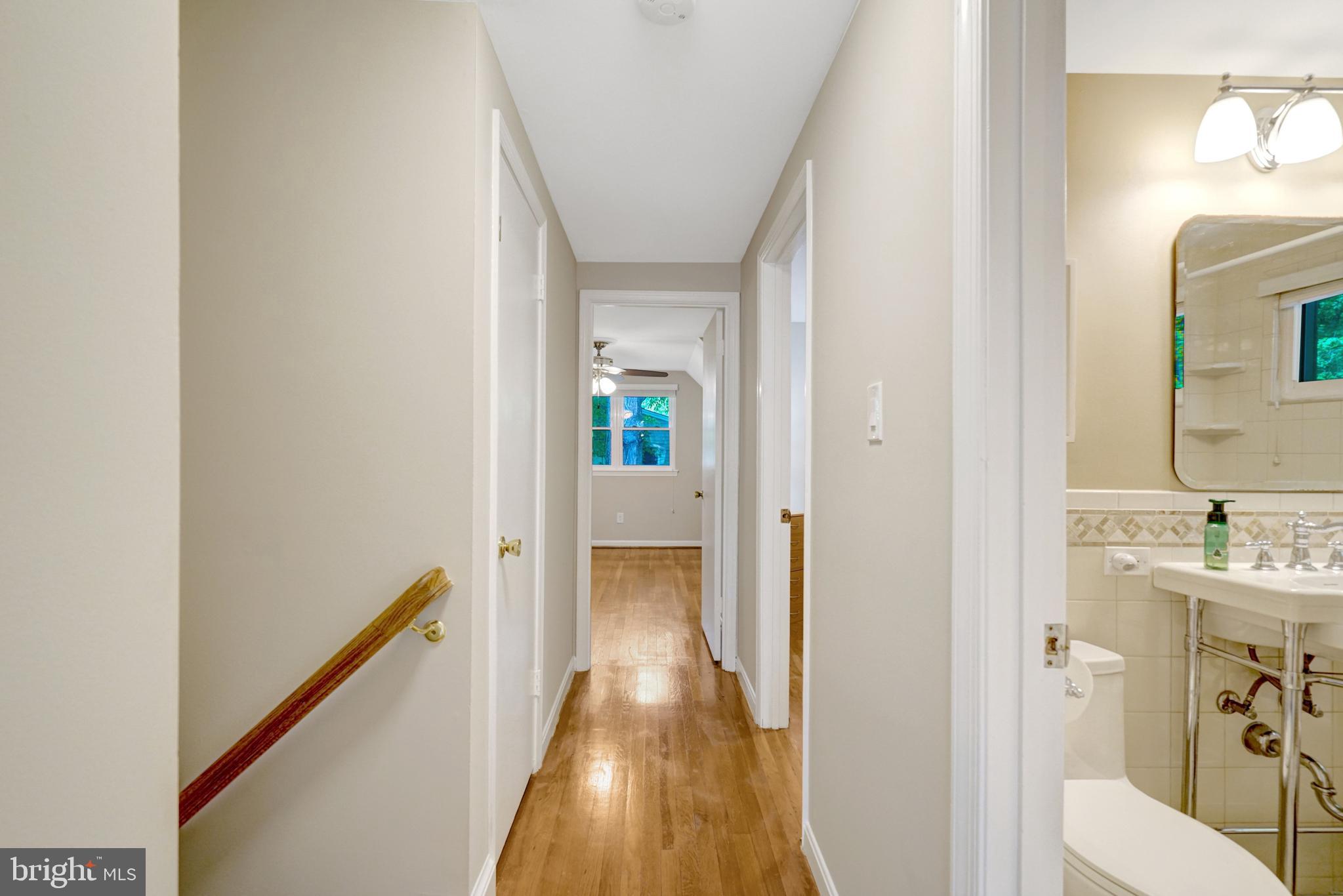 8640 Victoria Road Springfield, VA 22151 - Photo 19 of 75