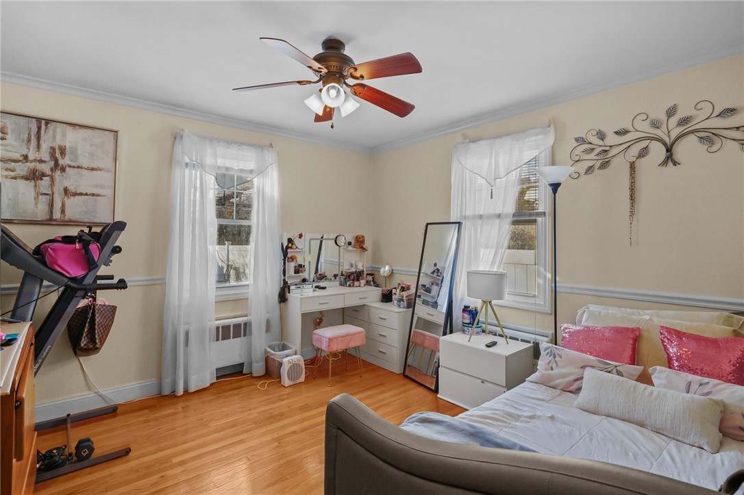 30 Lark Avenue Cranston, RI 02920 - Photo 11 of 37