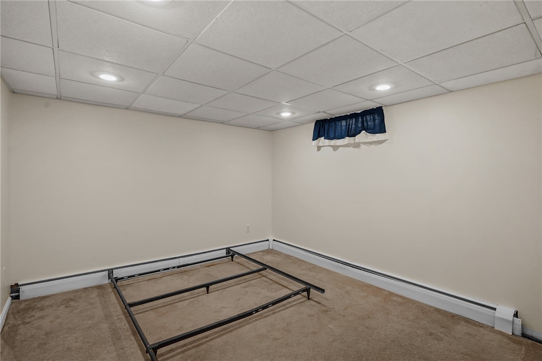 30 Lark Avenue Cranston, RI 02920 - Photo 20 of 37