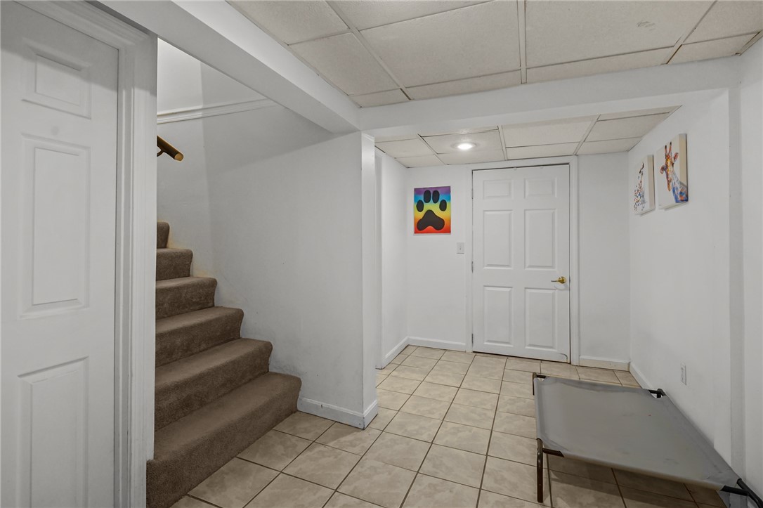 30 Lark Avenue Cranston, RI 02920 - Photo 25 of 37