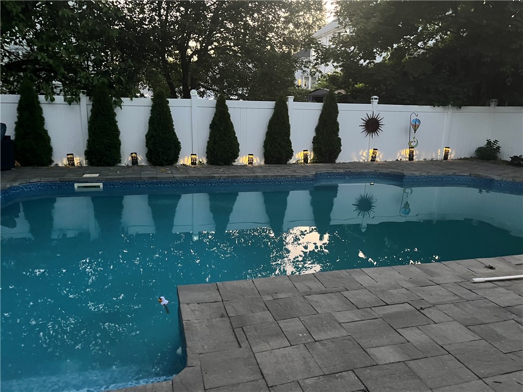 30 Lark Avenue Cranston, RI 02920 - Photo 8 of 11