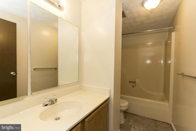 8431 Lucerne Road Randallstown, MD 21133 - Photo 9 of 23 Bath