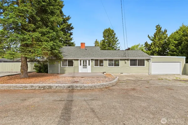 $699,995 | 11636 13th Avenue Southwest, Burien, WA 98146