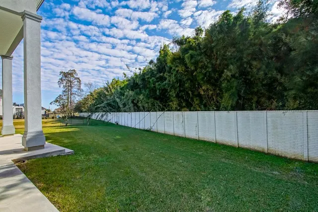 $790,000 | 132 Pine Valley Drive, New Orleans, LA 70131