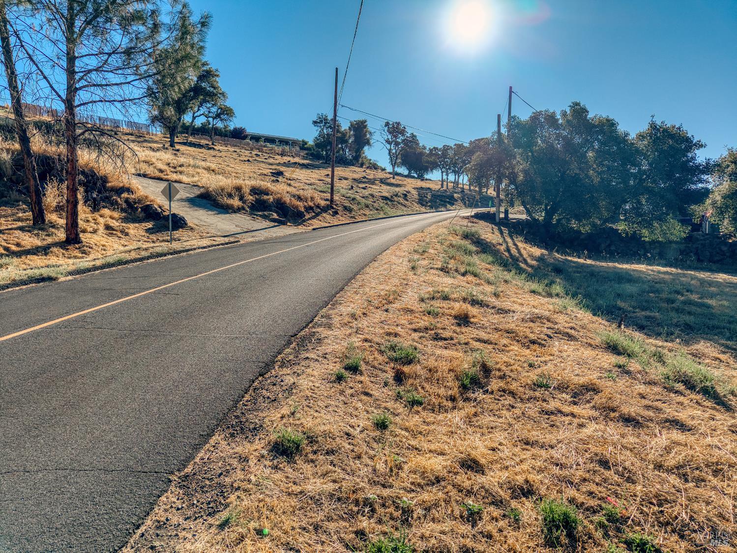 19933 Powder Horn Road Hidden Valley Lake, CA 95467 - Photo 7 of 68