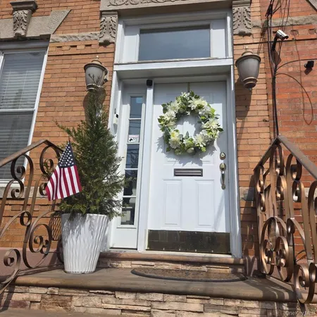 $1,798,888 | 64-07 68th Street | Maspeth