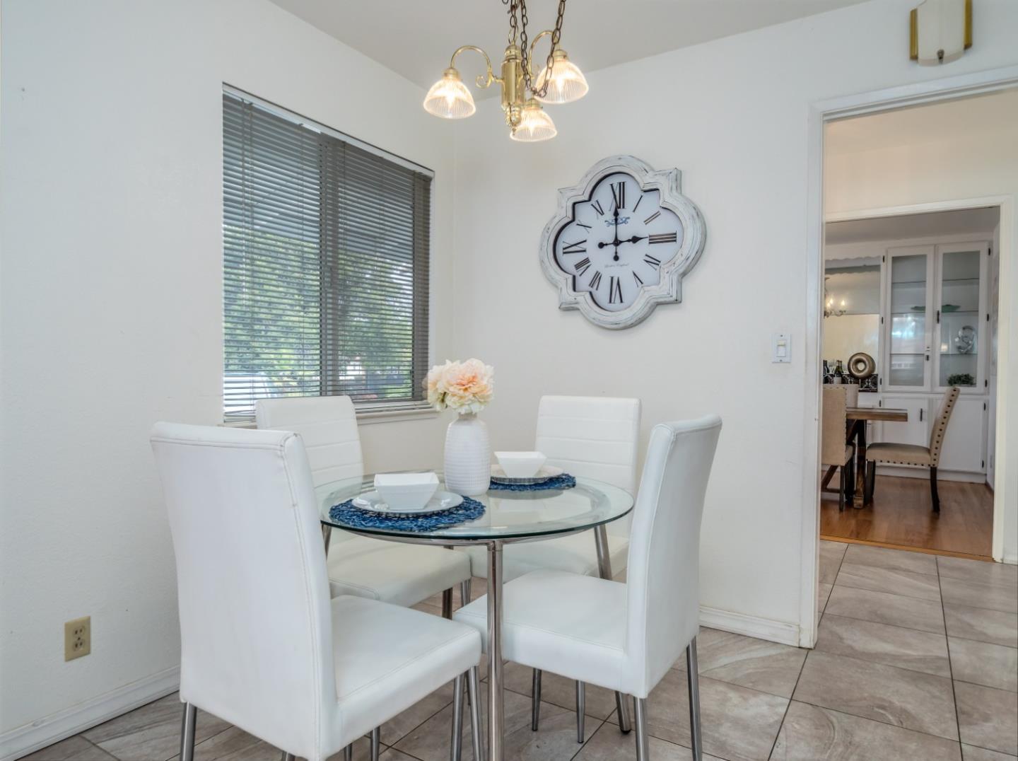 22204 McClellan Road Cupertino, CA 95014 - Photo 11 of 41 Gallery Image 11