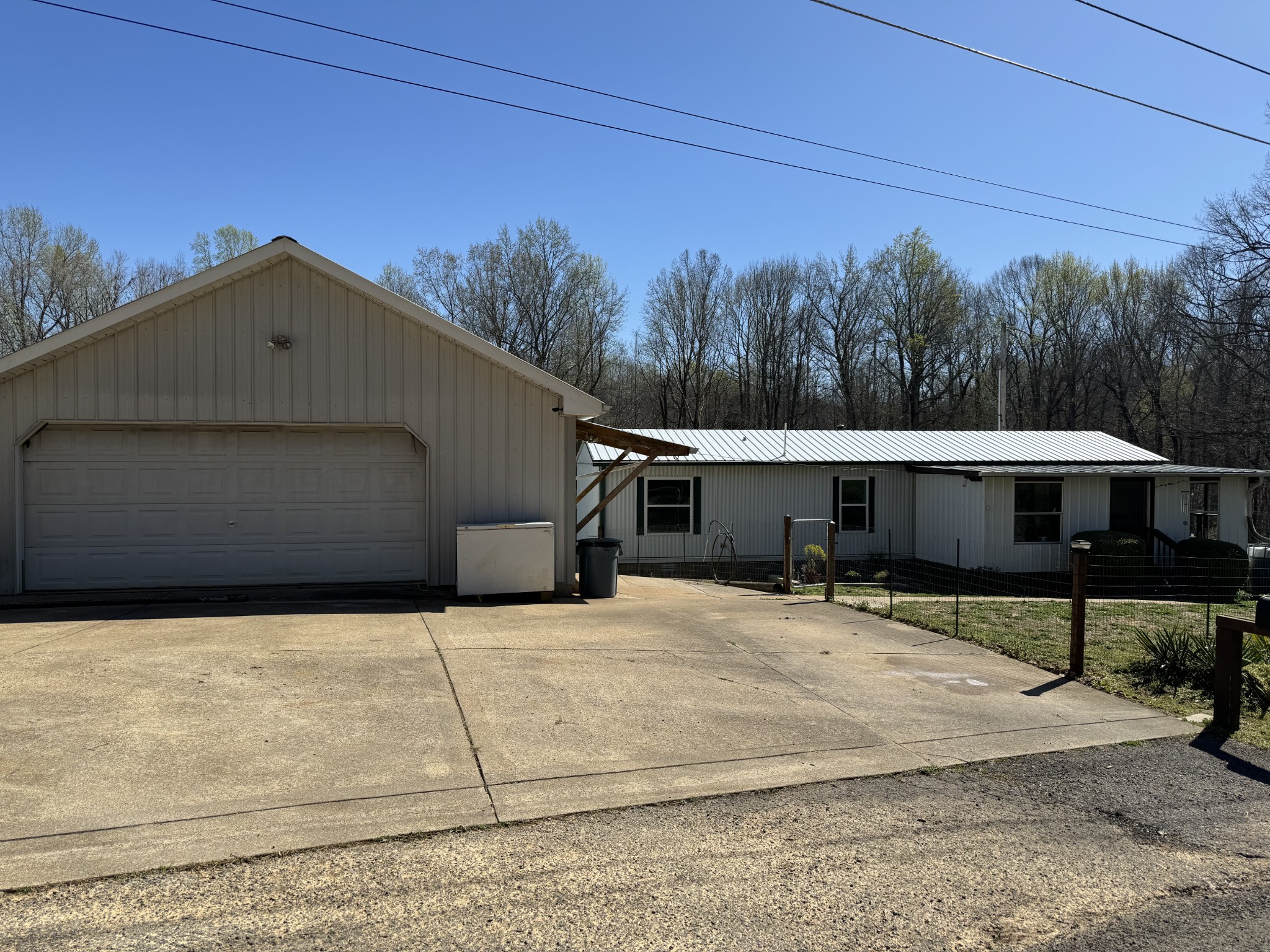 405 Higgs Road Big Rock, TN 37023 - Photo 1 of 18 Gallery Image 1