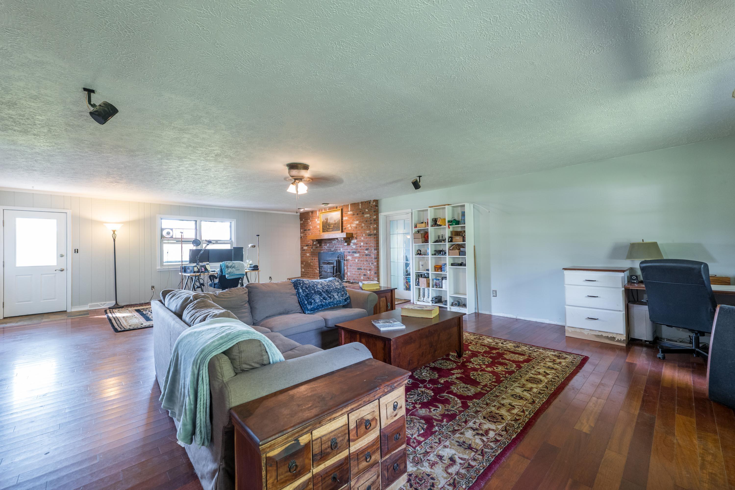 3945 Bunty Station Road Delaware, OH 43015 - Photo 4 of 43 Gallery Image 4
