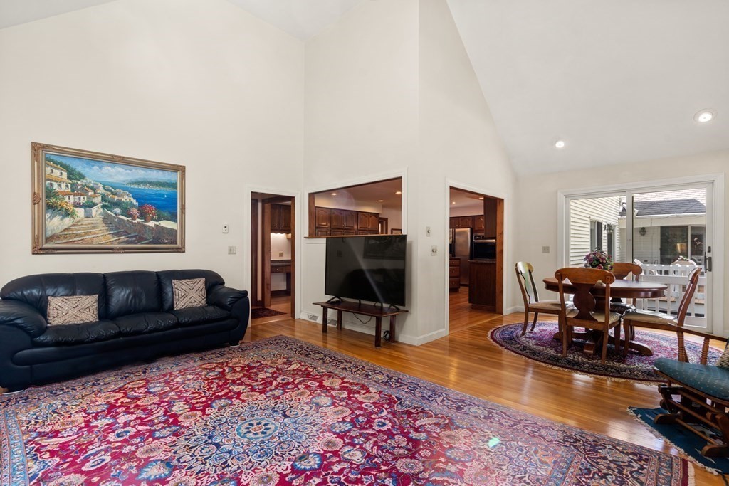 30 Carding Mill Road Sudbury, MA 01776 - Photo 12 of 35