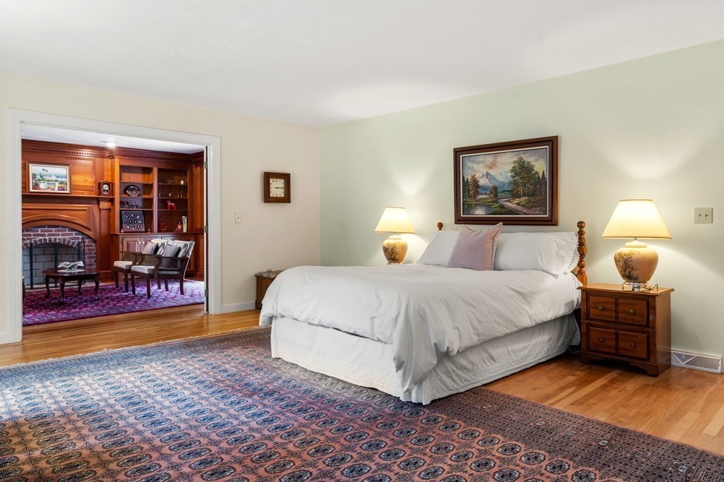 30 Carding Mill Road Sudbury, MA 01776 - Photo 15 of 35