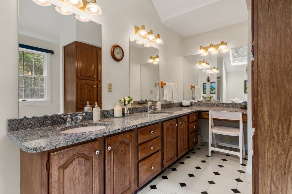 30 Carding Mill Road Sudbury, MA 01776 - Photo 19 of 35