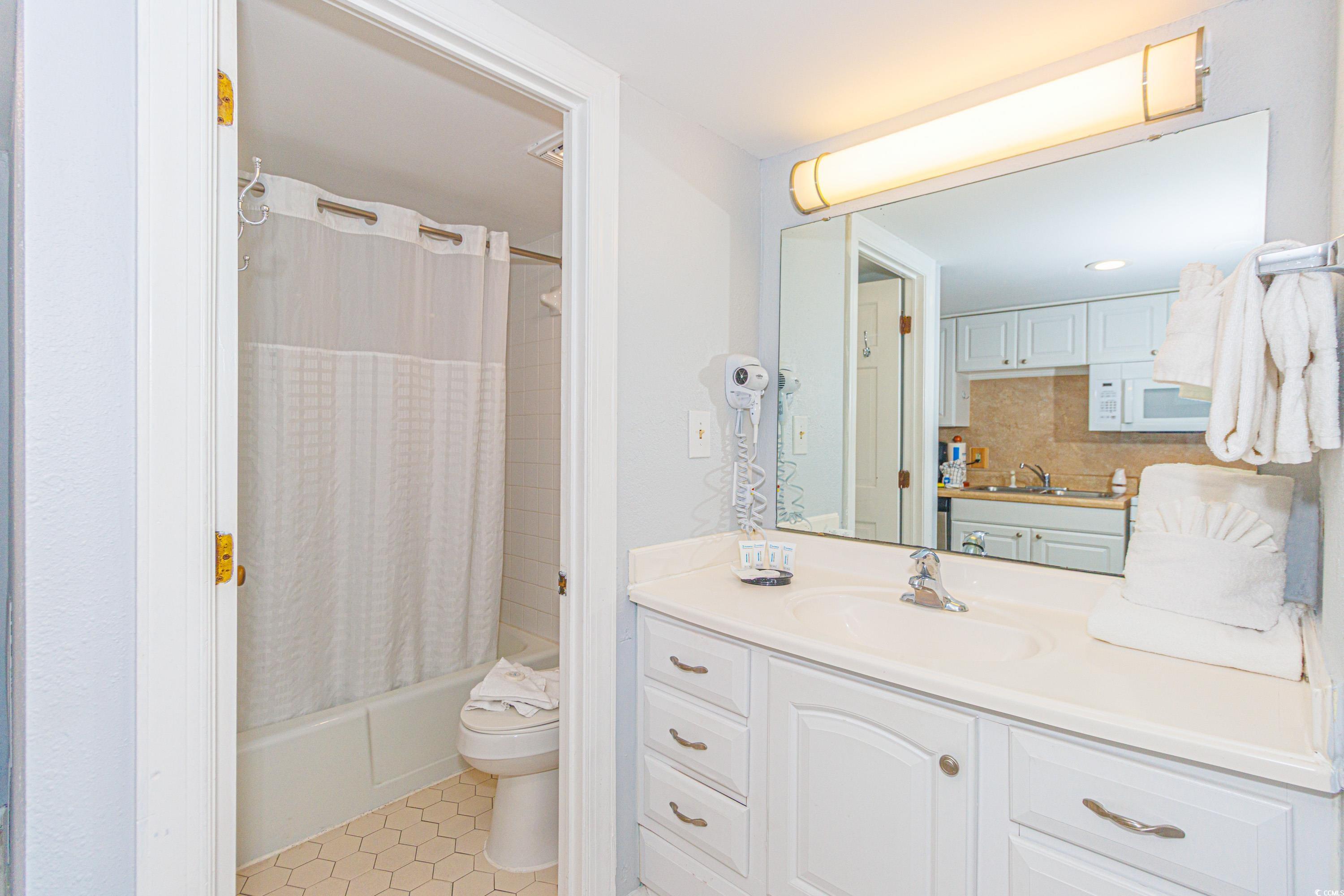 2001 South Ocean Boulevard, Unit 1103 Myrtle Beach, SC 29577 - Photo 18 of 35