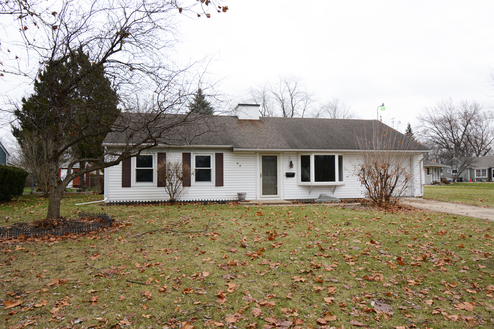 63 Eastfield Road Montgomery, IL 60538 - Photo 1 of 28