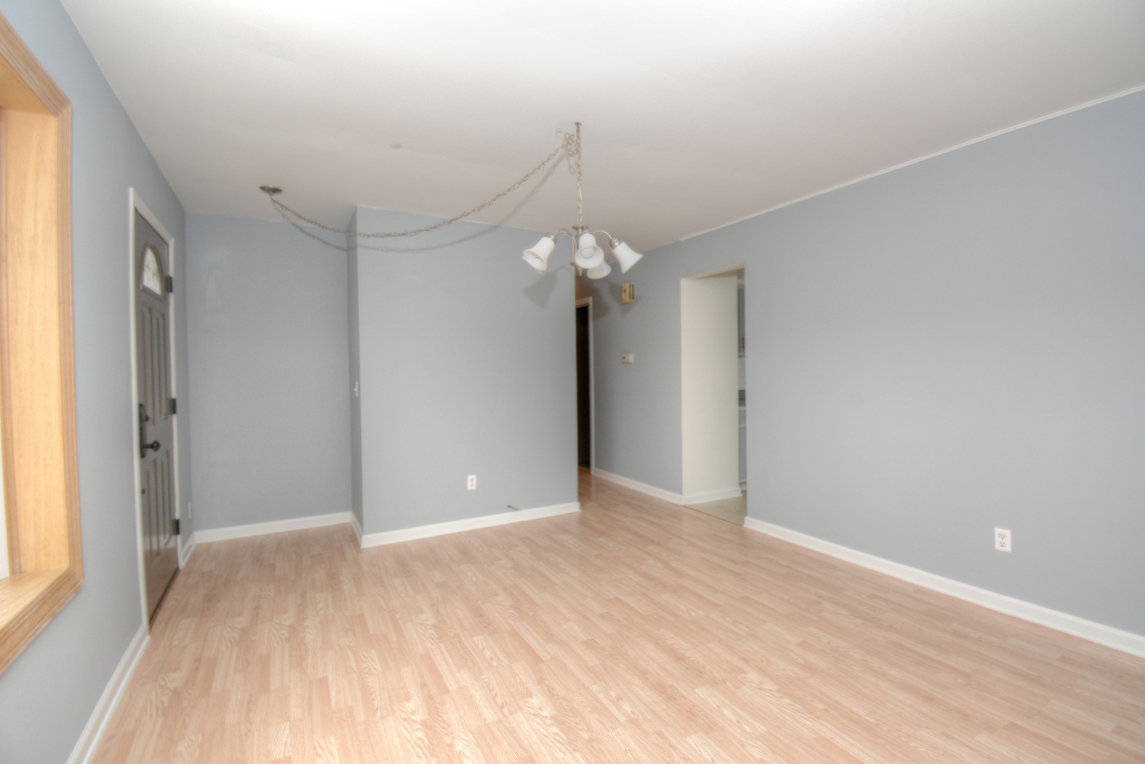 63 Eastfield Road Montgomery, IL 60538 - Photo 3 of 28
