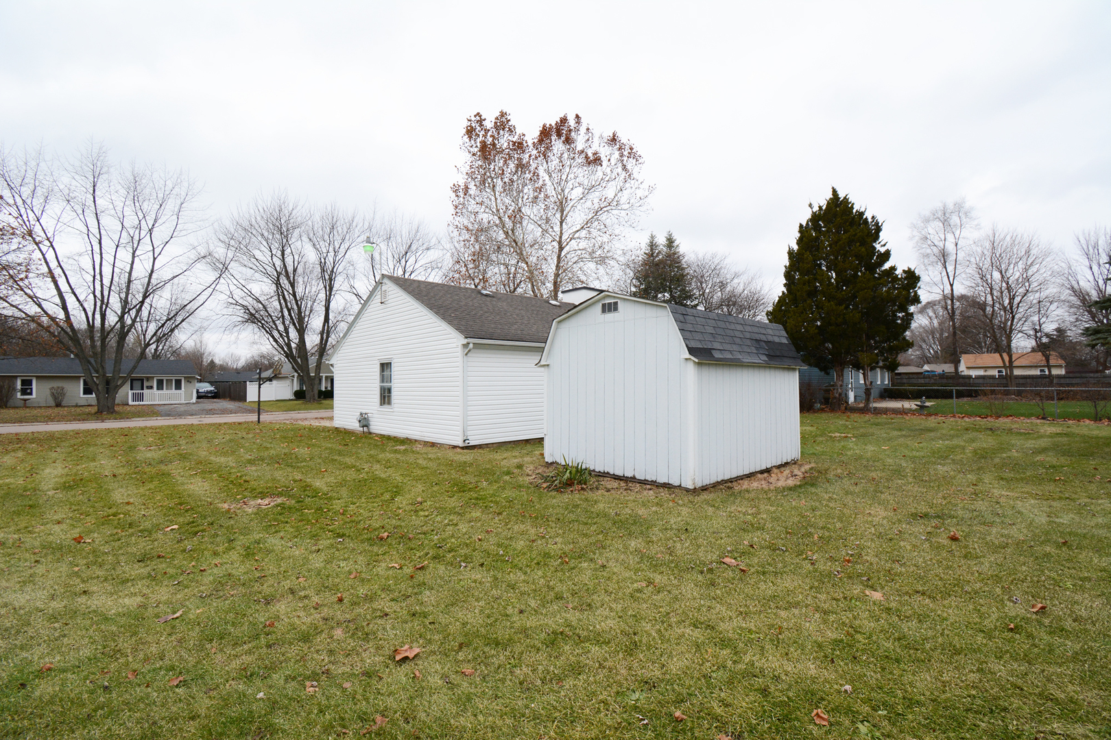 63 Eastfield Road Montgomery, IL 60538 - Photo 23 of 28