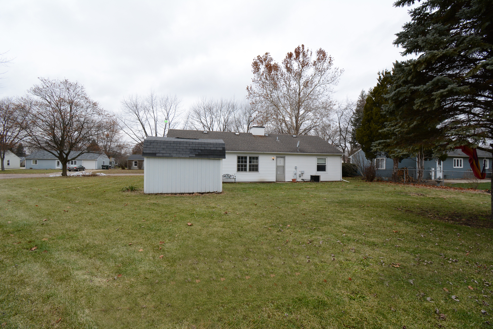 63 Eastfield Road Montgomery, IL 60538 - Photo 25 of 28