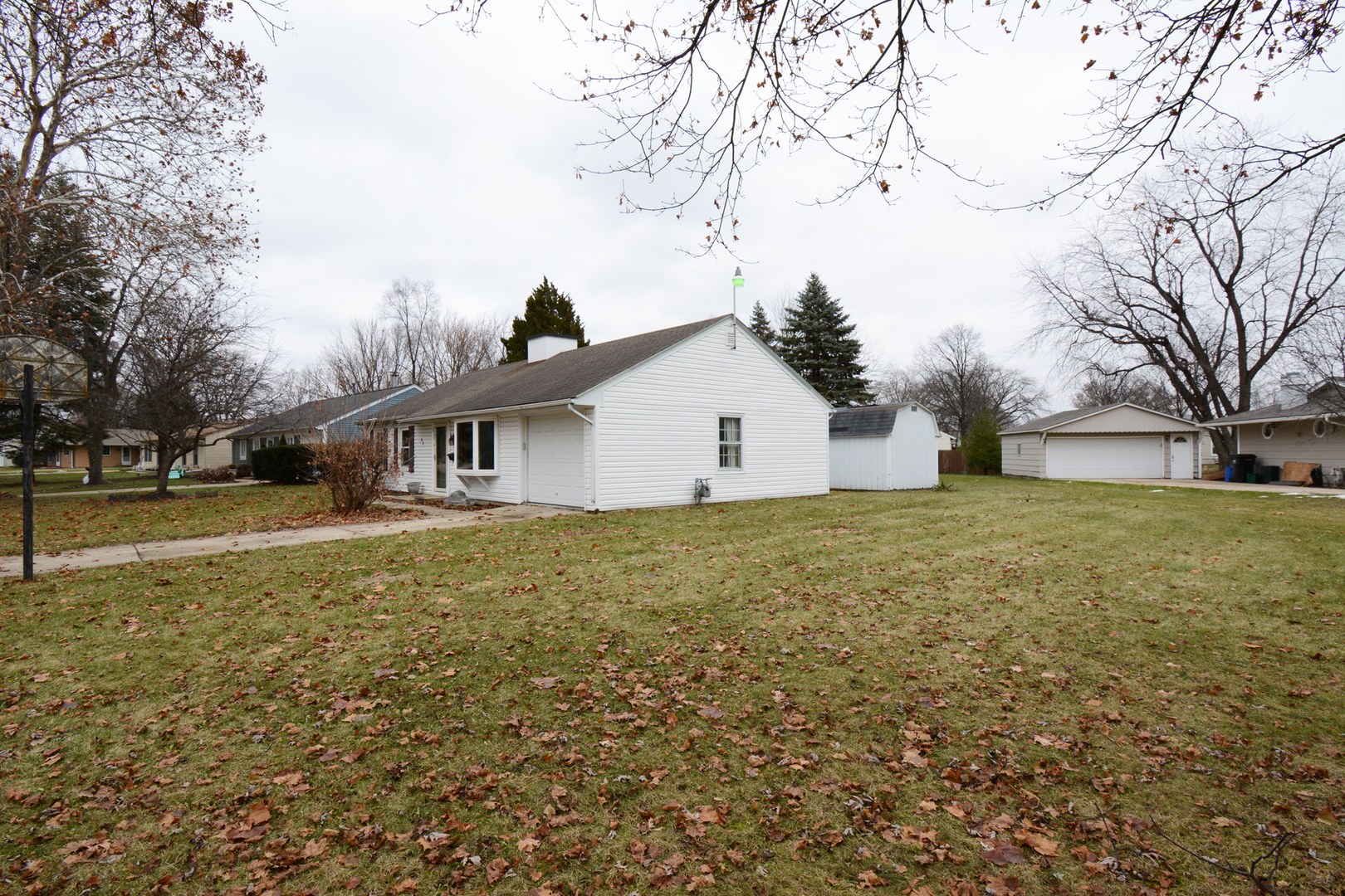 63 Eastfield Road Montgomery, IL 60538 - Photo 26 of 28