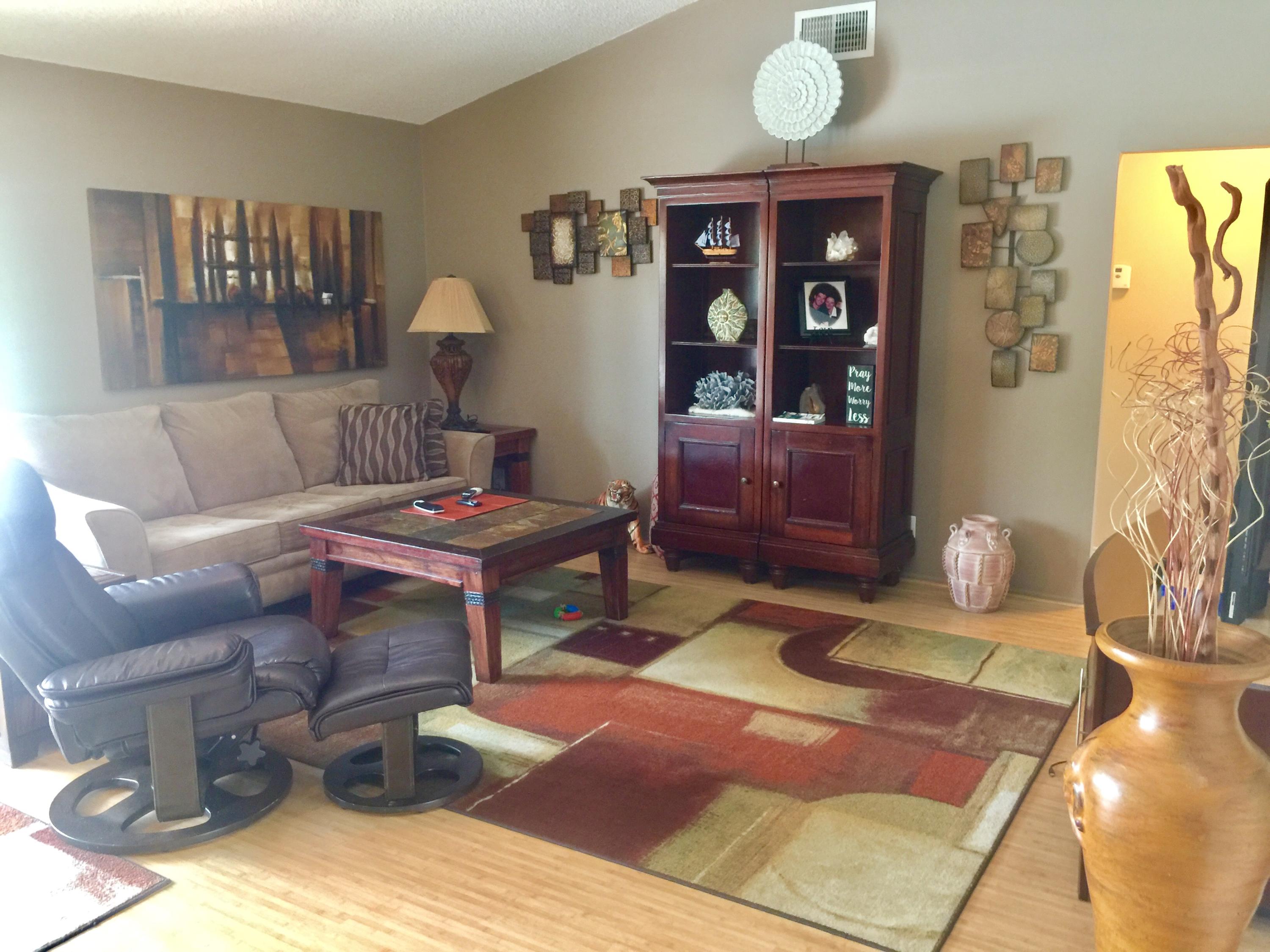 9638 Lancaster Place Boca Raton, FL 33434 - Photo 8 of 26 living room