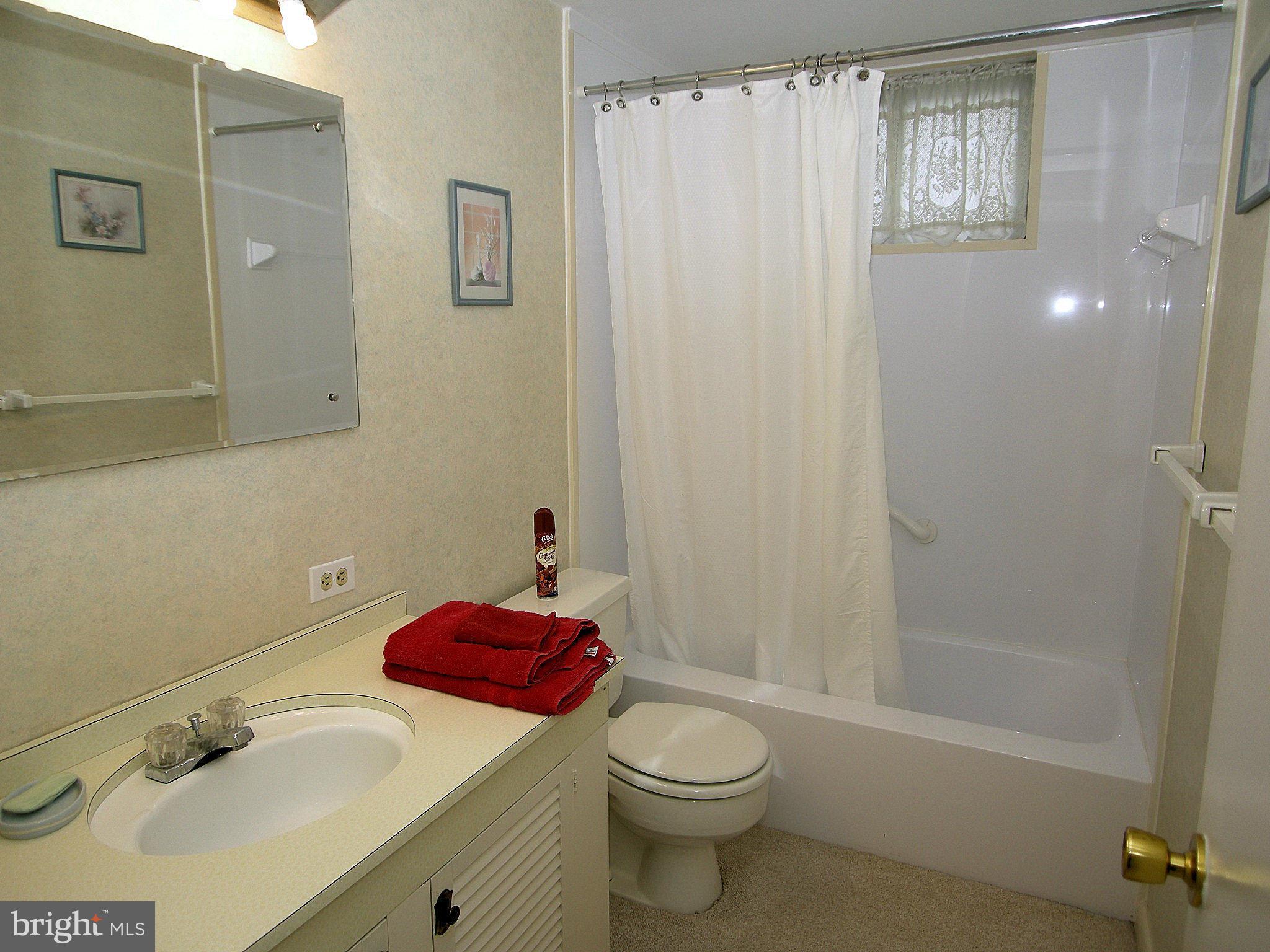 526 Maple Ridge Lane Odenton, MD 21113 - Photo 14 of 19 Bath