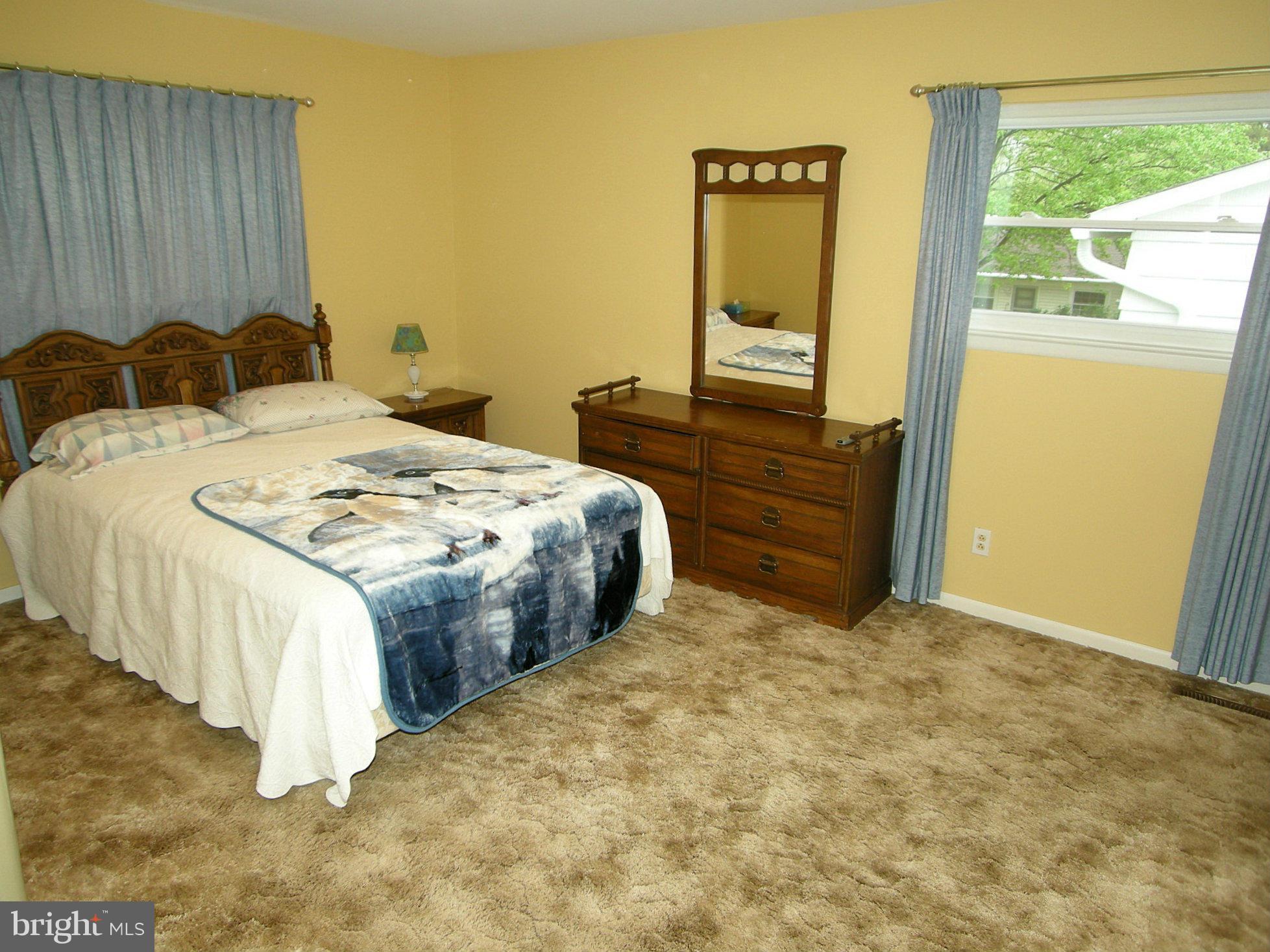 526 Maple Ridge Lane Odenton, MD 21113 - Photo 10 of 19 Bedroom