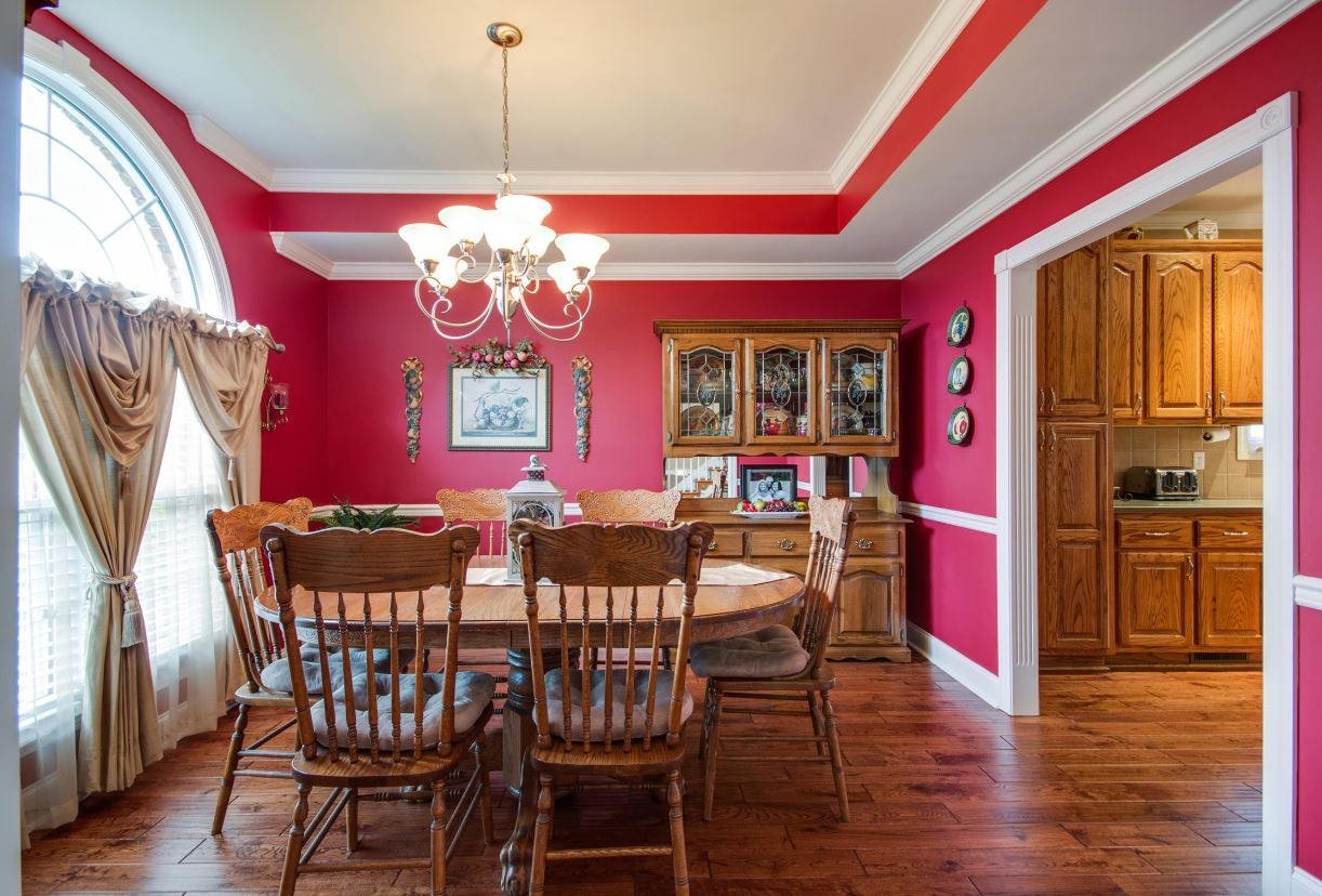 92 Freeman Court Winchester, TN 37398 - Photo 8 of 19 a view of a dining room with furniture window and wooden floor