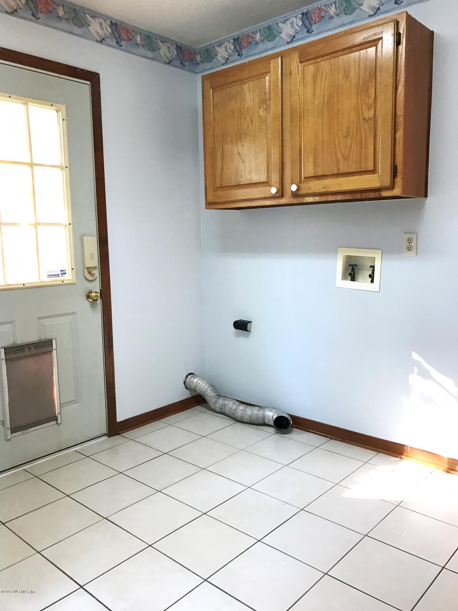 8236 Crosswind Road Jacksonville, FL 32244 - Photo 23 of 34 LAUNDRY 1