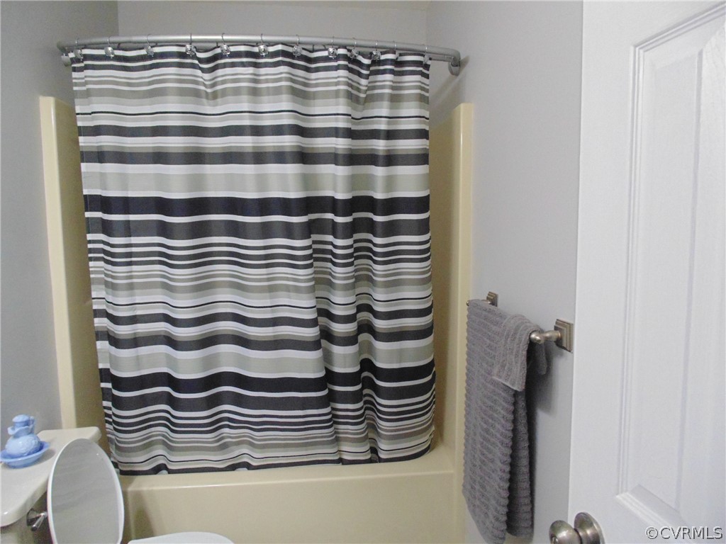 1054 Moorefield Road West Point, VA 23181 - Photo 23 of 39 Gallery Image 23