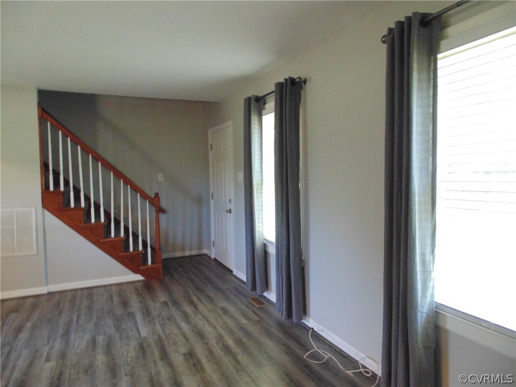 1054 Moorefield Road West Point, VA 23181 - Photo 27 of 39 Gallery Image 27