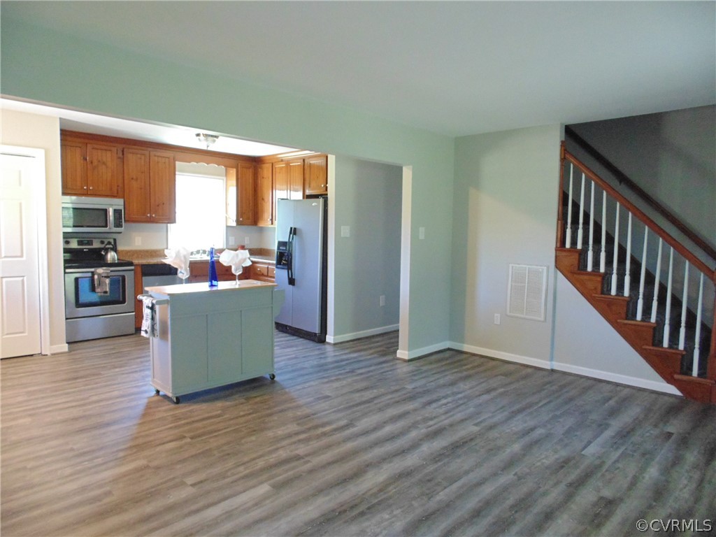 1054 Moorefield Road West Point, VA 23181 - Photo 38 of 39 Gallery Image 38