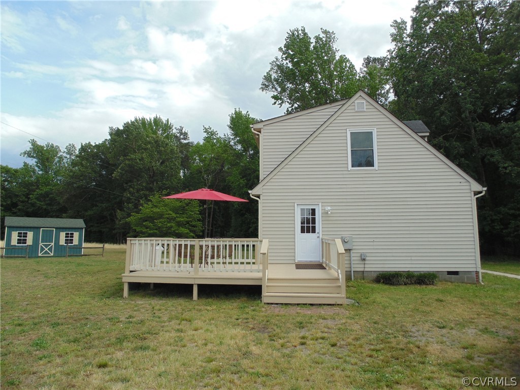 1054 Moorefield Road West Point, VA 23181 - Photo 9 of 39 Gallery Image 9
