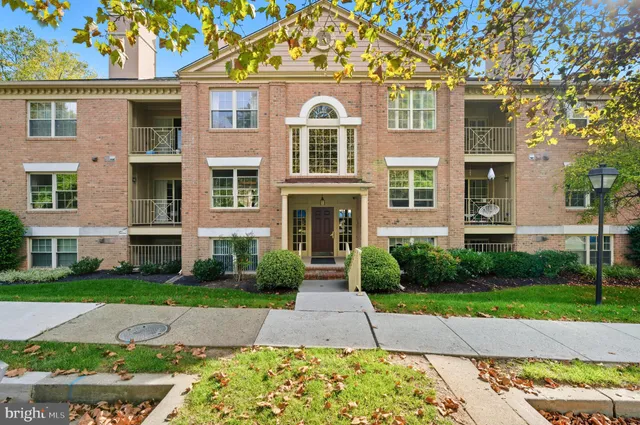 $299,000 | 6 Rain Flower Path, Unit 304, Sparks Glencoe, MD 21152