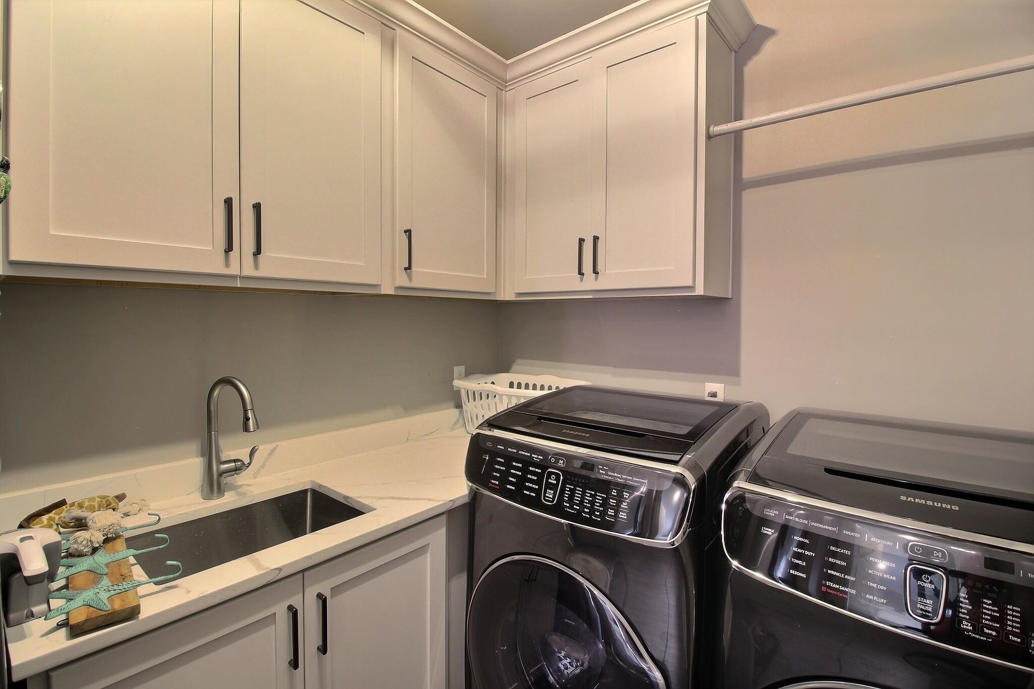 1254 Percheron Pass Collierville, TN 38017 - Photo 16 of 32 a kitchen with a stove and a sink
