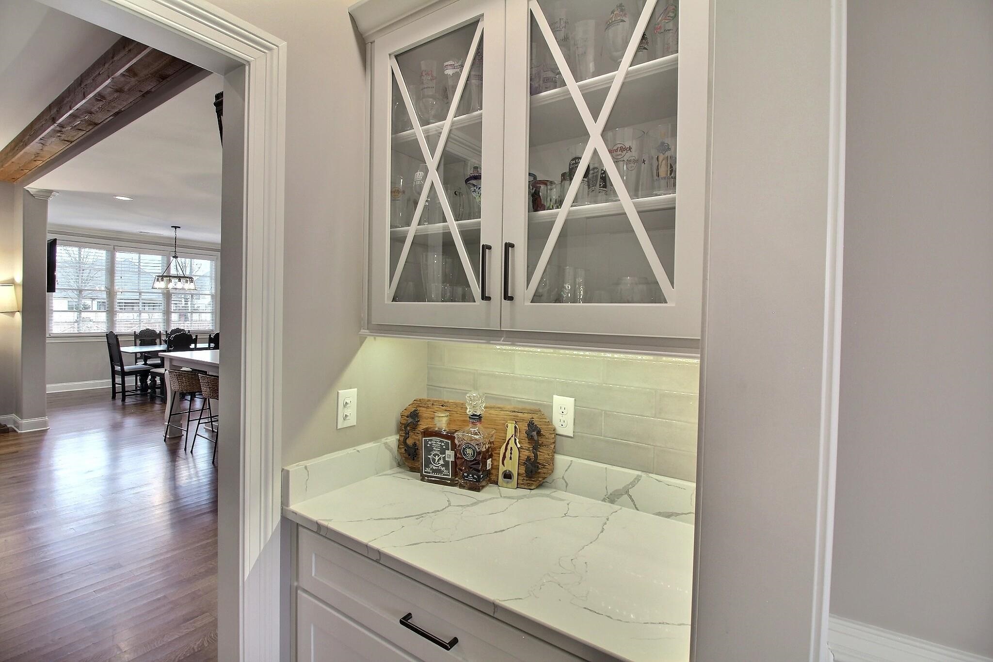 1254 Percheron Pass Collierville, TN 38017 - Photo 8 of 32 an entryway with wooden floor and table
