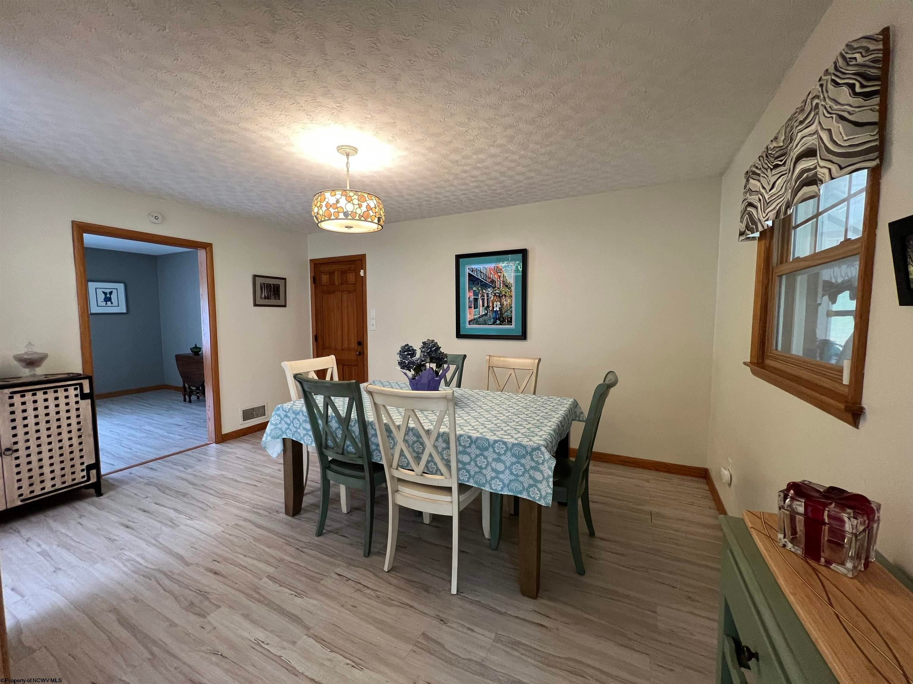 837 Country Club Road Clarksburg, WV 26301 - Photo 4 of 30 Gallery Image 4
