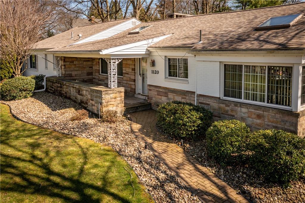 1120 Highland Road Sharon, PA 16146 - Photo 3 of 44 Classic and timeless. Low maintenance landscaping.