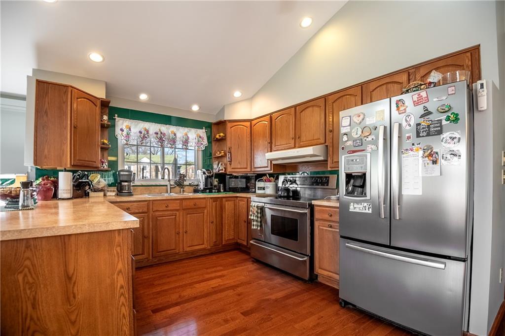 1120 Highland Road Sharon, PA 16146 - Photo 8 of 44 A wonderfully designed kitchen with a high end stainless steel appliance package. An oversized cooktop and oven for the chef in the house!